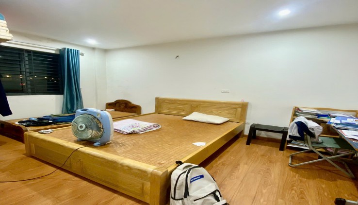BÁN NHÀ CHUNG CƯ LÔ GÓC KĐT KIẾN HƯNG, HÀ ĐÔNG, 71M2, 2 NGỦ, 2WC, 1PK, BẾP, 3 TỶ